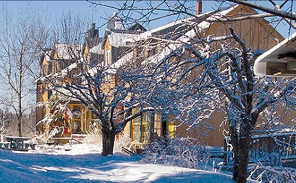 Auberge Restaurant La Mara Saint-Joseph-de-Ham-Sud Exterior foto